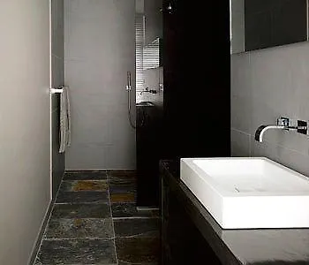 COMMUNE suites Amsterdam Couette-café