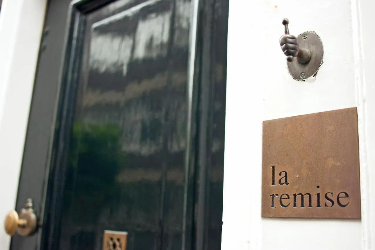 COMMUNE suites Amsterdam Couette-café