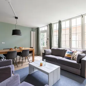 4* Aparthotel Dockside Flats