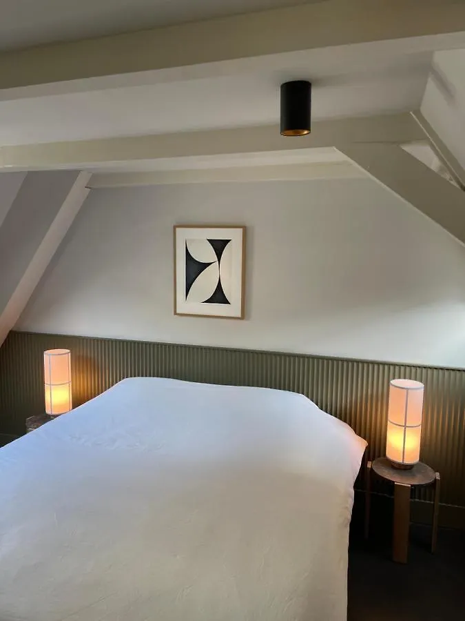 Commune Suites Amesterdão